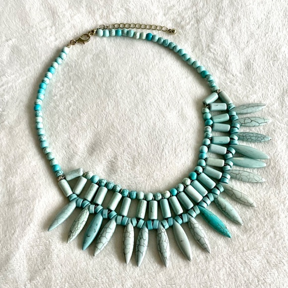 Beaded Turquoise Necklace/w Rhinestones - Picture 7 of 17